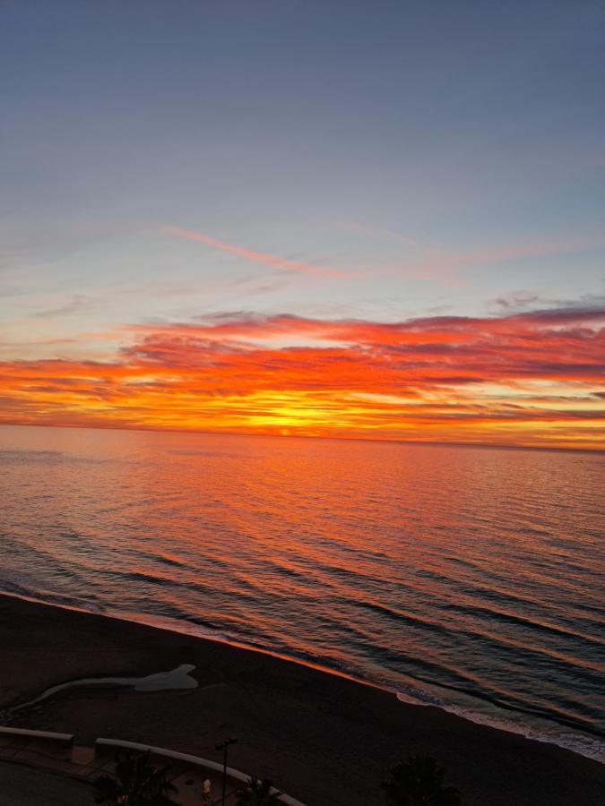Paradise Suites Buenavista Beach Fuengirola Dış mekan fotoğraf